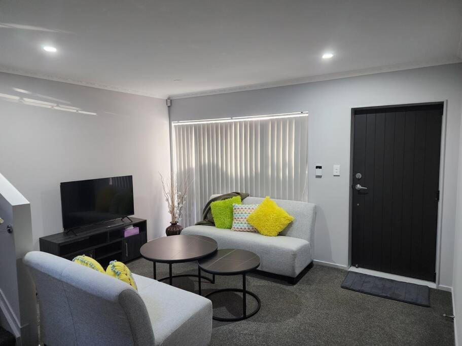 Airport & City At Your Doorstep! The Central Charm Auckland Exterior foto